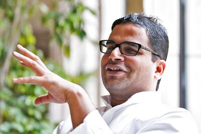 Prepare for a National Mandate, Prashant Kishor Tells Team Members