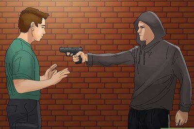 How to Disarm a Criminal with a Handgun