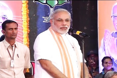 Modi calls for 'Congress-free Bharat Nirman'