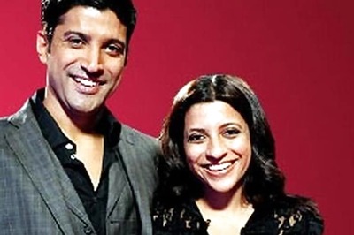 Returning awards is a peaceful way of expressing one's views, says Zoya Akhtar