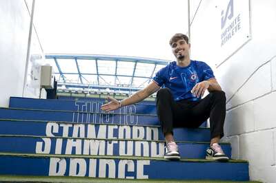 Chelsea Announce Signing of Portuguese Winger Pedro Neto on a 7-Year Deal with the Club