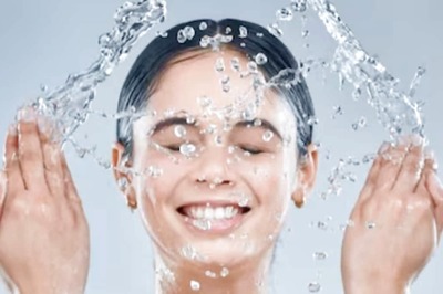 Festive Skincare Do's and Don'ts: Avoiding Common Mistakes