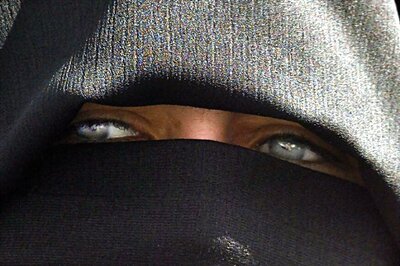 Muslim Woman's Hijab Ripped Off, Assaulted in US