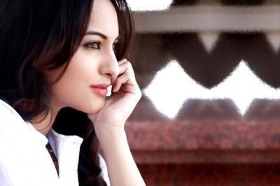 First Look: Sonakshi Sinha looks tough as a boxer in 'Holiday'