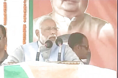 LS polls: Modi targets Jogi, Gandhi family in Dhamtari