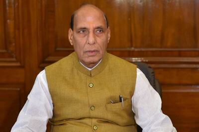 I Pray for Early Release of Abdullahs and Mehbooba Mufti from Detention, Says Rajnath Singh