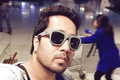 Mika Singh slapgate controversy:  Slapped the doctor for swearing and misbehaving with the ladies