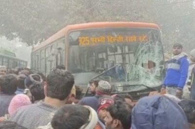 Three Injured as Driver Loses Control of Bus in Delhi