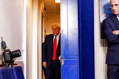 Donald Trump Advises Voluntary Mask Use against Coronavirus But Won't Wear One Himself