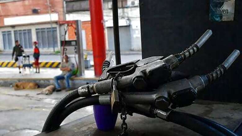 Venezuelan Gas Lines Surge As Iranian Tankers Go Undercover