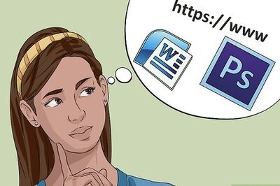 How to Make Graduation Announcements