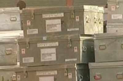 Maoists heading for absolute majority in Nepal