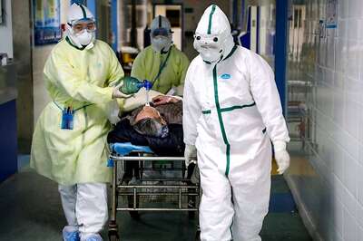 Global Recession Likely if Coronavirus Becomes Pandemic: Moody's Analytics