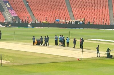 India vs Australia World Cup Final: ICC Pitch Consultant Andy Atkinson Inspects Surface; Slow Track Likely