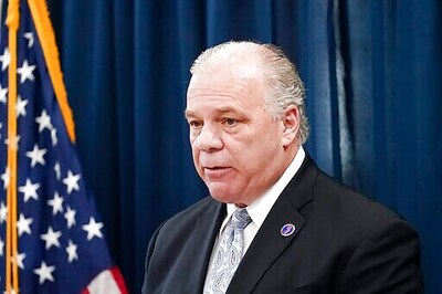 Powerful Democrat Concedes To GOP Newcomer, Cites 'Red Wave'