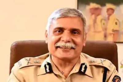 Delhi Court Denies Bail to Ex-Mumbai Police Commissioner Sanjay Pandey in NSE Snooping Case