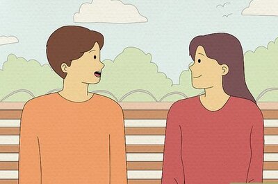 How to Hold Your Girlfriend Romantically