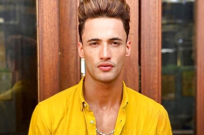 Asim Riaz Gets Special Birthday Wish from Varun Dhawan and Brother Umar Riaz