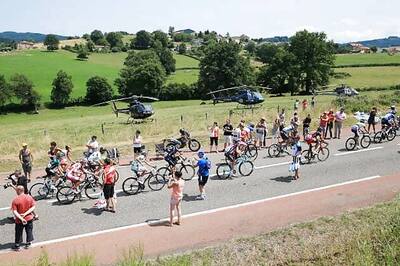 Team Sky would give WADA data to prove team are clean