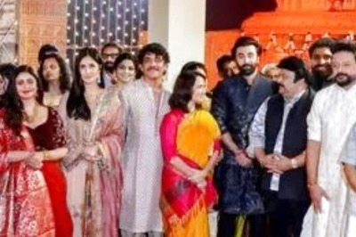 Exes Ranbir Kapoor, Katrina Kaif Come Together For Special Navratri Celebrations In Kerala; Pics Go Viral