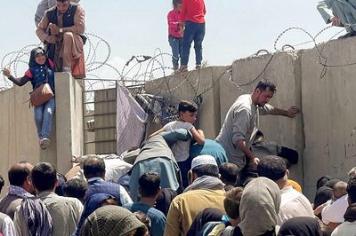 'Painful Tradeoffs': 'Majority' of Afghans Who Worked for US, Applied for Visas Likely Left Behind, Says State Dept