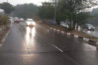 Relief for Delhiites as Thunderstorm, Light Rain Likely to Lash Capital