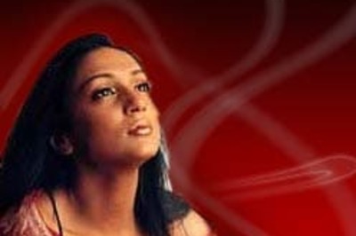 TV star Shveta's salsa floors India