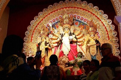Get the Feel of Durga Puja Pandals from the Comfort of Your Homes with These 10 Videos