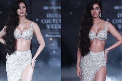 Sexy! Disha Patani Goes Bold In Bralette, Thigh-High Slit Skirt at ICW, Video Goes Viral; Watch