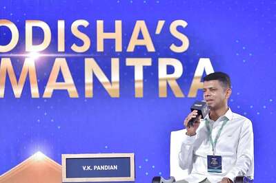 'Mark of Great Statesmanship': VK Pandian Explains 'Friendship' Between Patnaik, Modi Amid Alliance Talks | Rising India Summit