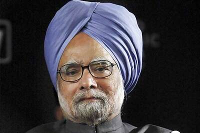 Manmohan Singh pays tribute to Jawaharlal Nehru