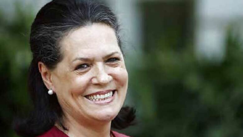 Sonia begins 2-day visit to Amethi, to address public today