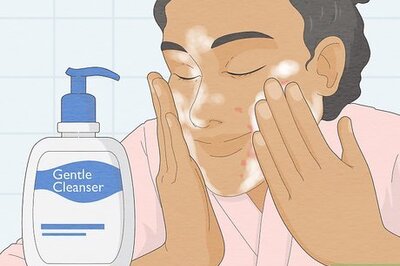 How to Wear Makeup when You Have Eczema