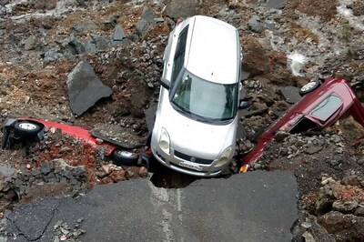 5 Killed, Traffic Disrupted as Rains Clobber Mumbai Again; 8 Cars Buried in Antop Hill Wall Collapse