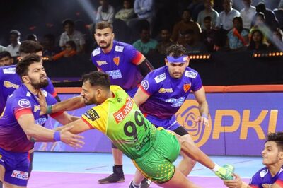 PKL: Dabang Delhi KC Edge Pas Patna Pirates to Claim a Narrow Win