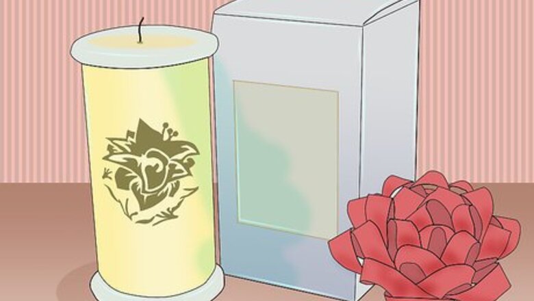 How to Buy a 16th Year Wedding Anniversary Gift