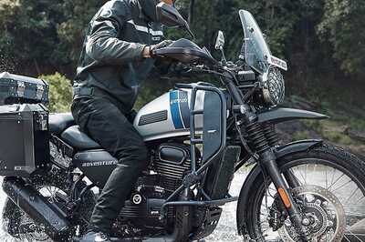 Yezdi Adventure vs KTM 250 Adventure - A Detailed ADV Comparison