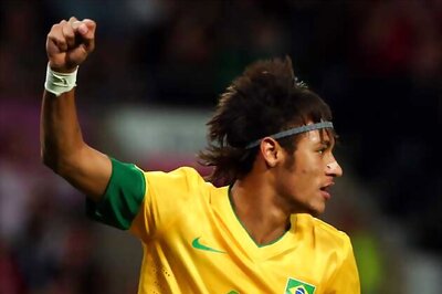 Barca's Neymar capture turns pressure on Real president