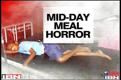 Delhi: 12 students fall ill after mid-day meal