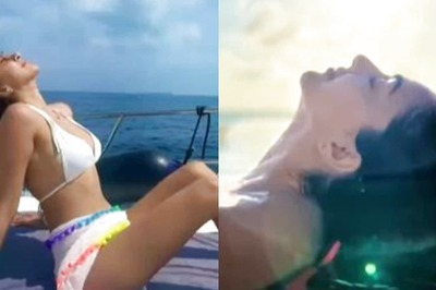 Kiara Advani Gives Baywatch Vibes as She Shares Glimpse of Maldives Vacation