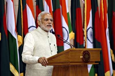 Narendra Modi impresses Bangladeshis by his Bengali language